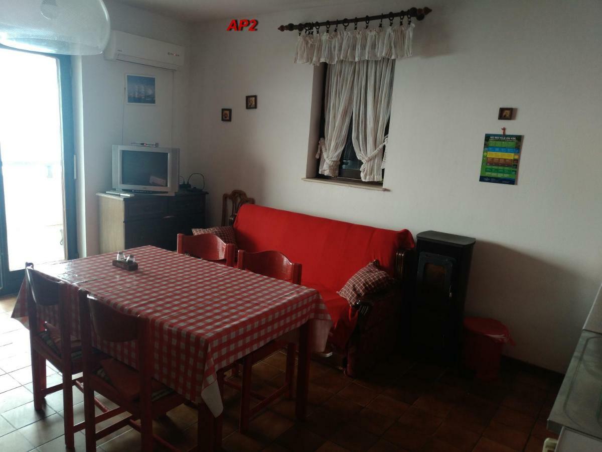 Apartments Sudic Njivice Εξωτερικό φωτογραφία