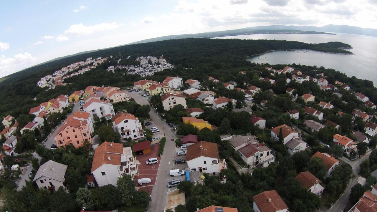Apartments Sudic Njivice Εξωτερικό φωτογραφία